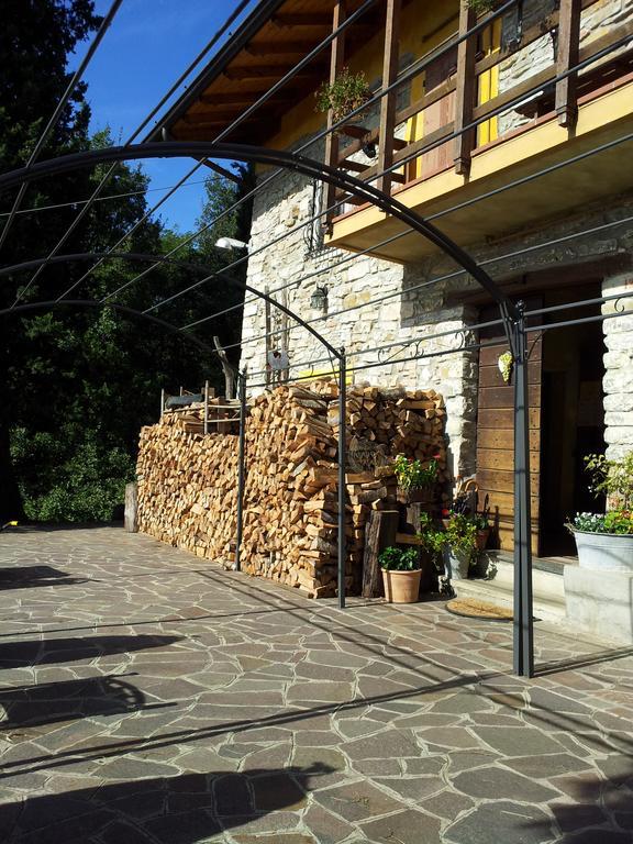 Agriturismo Cascina Ronchi Palazzago Luaran gambar